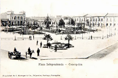 Plaza Independencia de Concepción ca. 1900 — Plaza Independencia de Concepción — 1900 | Chile de Ayer
