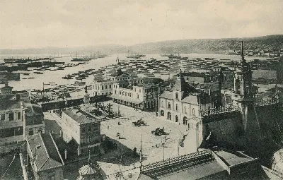 Plaza Sotomayor de Valparaíso en 1913 — 1913 | Chile de Ayer