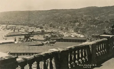 Vista de Valparaíso en 1920 — 1920 | Chile de Ayer