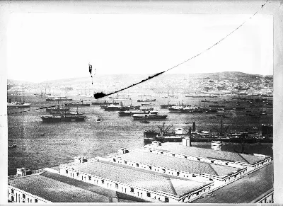 Bahia Valparaiso en 1911 — Bahía de Valparaíso — 1911 | Chile de Ayer