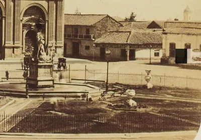 Plaza de Armas de Santigo, 1860 — Plaza de Armas de Santiago — 1860 | Chile de Ayer