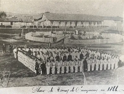 Formación militar en 1866 — Liceo de Hombres de Cauquenes — 1866 | Chile de Ayer