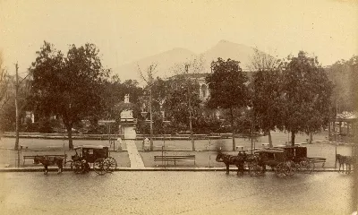 Plaza de Armas de Santiago, 1888 — Plaza de Armas de Santiago — 1888 | Chile de Ayer