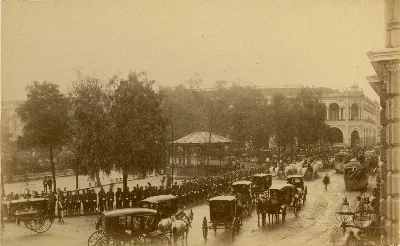 Plaza de Armas de Santiago en 1888 — Plaza de Armas de Santiago — 1888 | Chile de Ayer