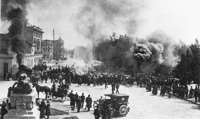 Ejercicio de Bomberos, 1917 — Avenida Irarrázaval — 1917 | Chile de Ayer