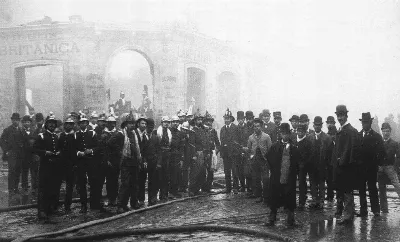 Incendio Unión Central 1891 — Plaza de Armas de Santiago — 1891 | Chile de Ayer