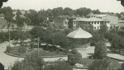 Llolleo en 1930 — Plaza de Armas de Llolleo — 1930 | Chile de Ayer