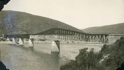 Rio Maule en 1925 — Puente Ferroviario sobre el Río Maule — 1925 | Chile de Ayer