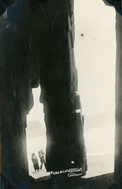 Constitución en 1925 — Piedra de las Ventanas — 1925 | Chile de Ayer