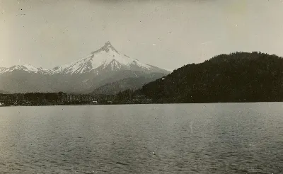 Volcán Puntiagudo C.a 1930 — 1930 | Chile de Ayer