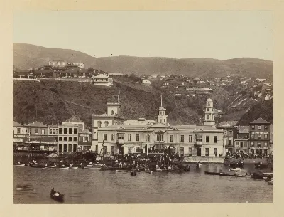 Valparaíso, la Bolsa de Valores cerca del muelle de pasajeros, 1868 — 1865 | Chile de Ayer