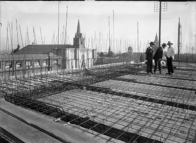 Construcción de la Biblioteca Nacional en 1917 — 1917 | Chile de Ayer