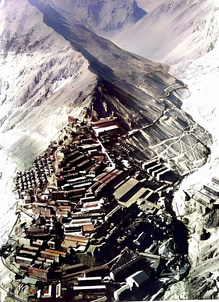 Sewell, ca. 1915 — Sewell — 1915 | Chile de Ayer