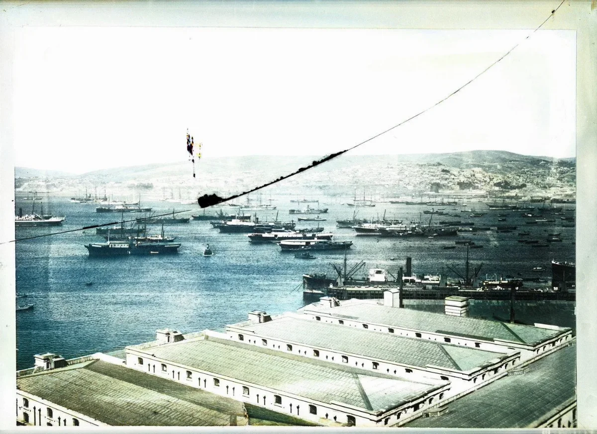Bahia Valparaiso en 1911 — Bahía de Valparaíso — 1911 | Chile de Ayer