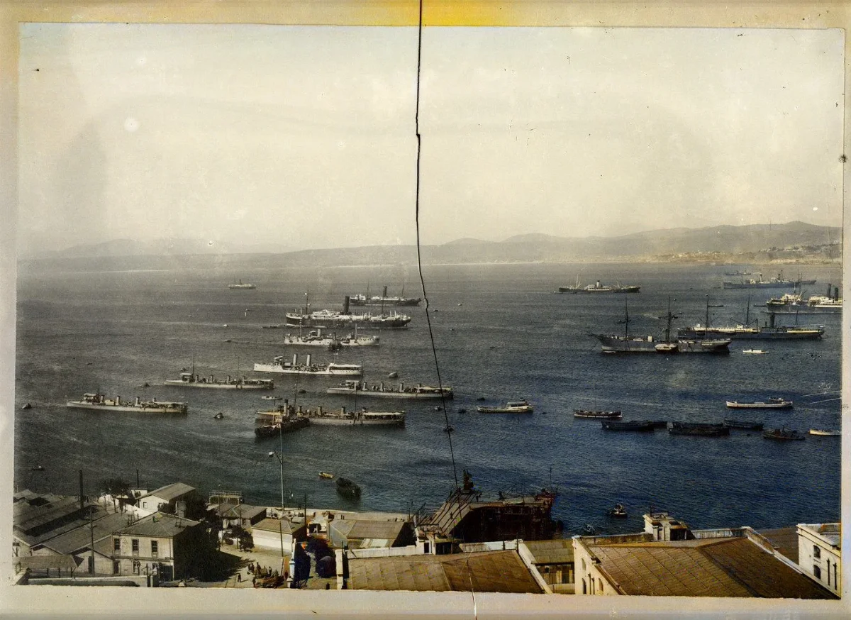 Bahia Valparaiso en 1911 — Bahía de Valparaíso — 1911 | Chile de Ayer