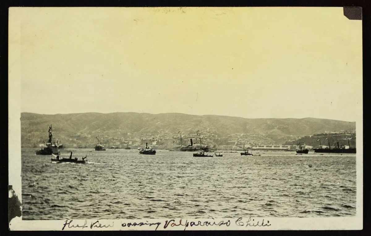 Valparaiso, Febrero 1908 — Bahía de Valparaíso — 1908 | Chile de Ayer