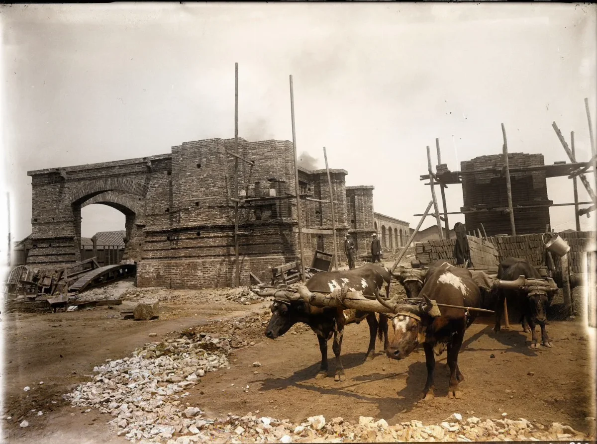 Estación Mapocho en construcción, ca. 1907 — Estación Mapocho — 1907 | Chile de Ayer