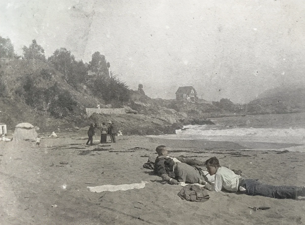 Zapallar 1916 — Playa de Zapallar — 1916 | Chile de Ayer