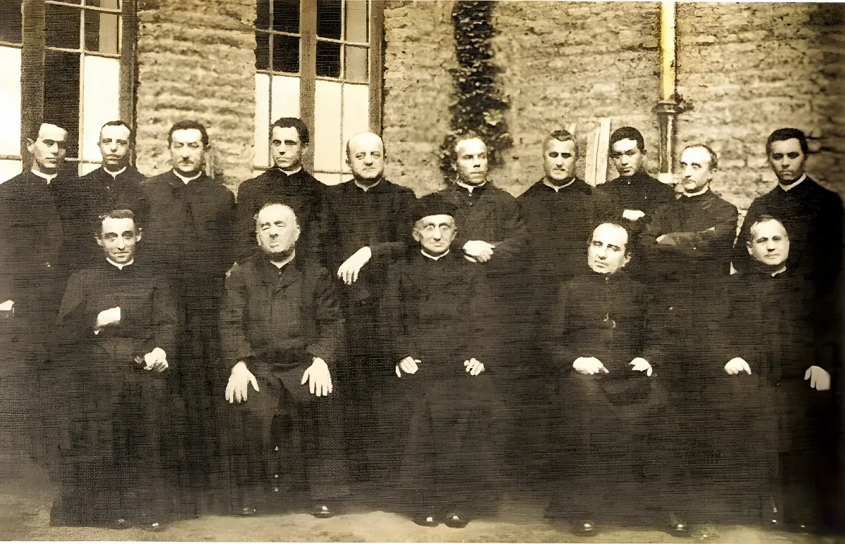 Padressalesianos — 1912 | Chile de Ayer