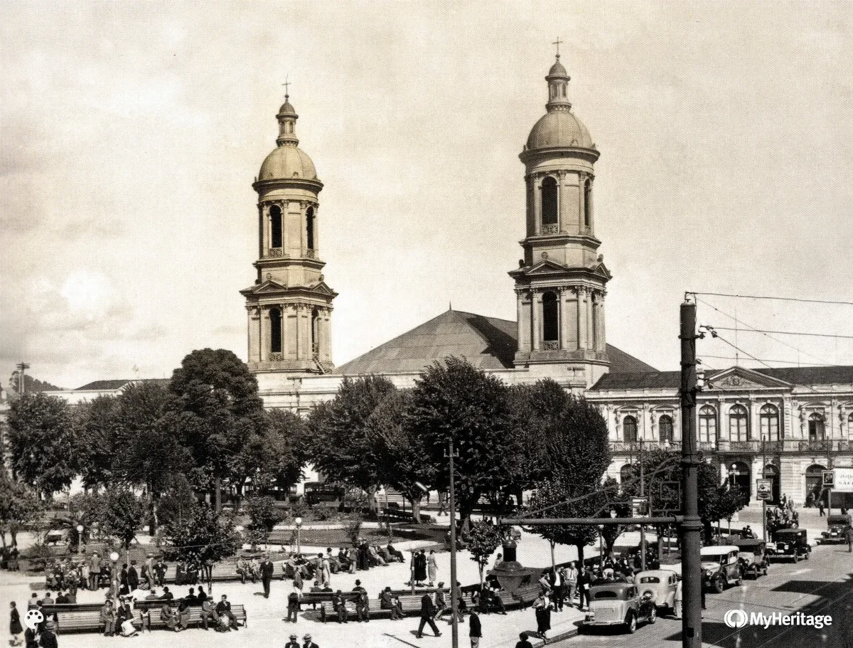 Plaza de Armas de Concepción en 1920 — Plaza Independencia de Concepción — 1920 | Chile de Ayer
