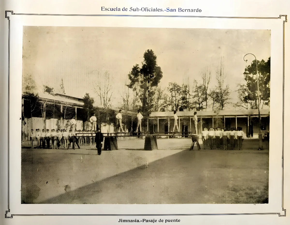 Ejércitodechile-álbumgráfico-1910-DSCF1422 — 1910 | Chile de Ayer