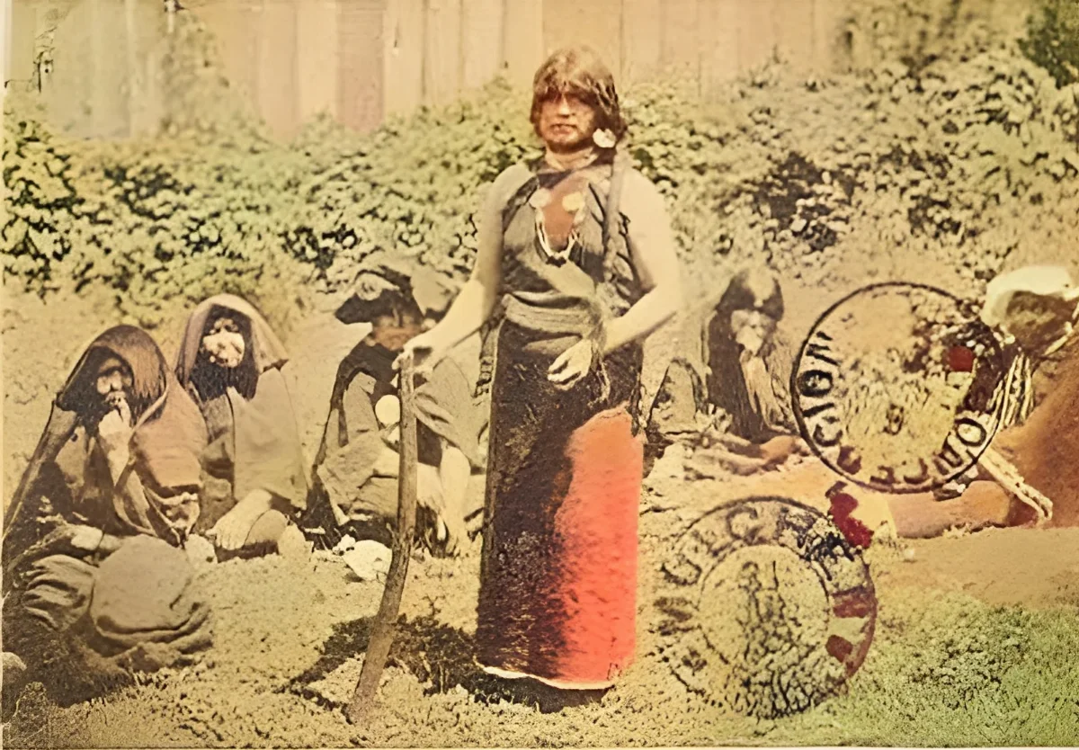 Mujeres mapuche, indias araucanas — aprox. 1899–1930 | Chile de Ayer