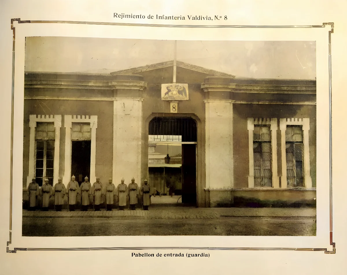Ejércitodechile-álbumgráfico-1910-DSCF1505 — 1910 | Chile de Ayer