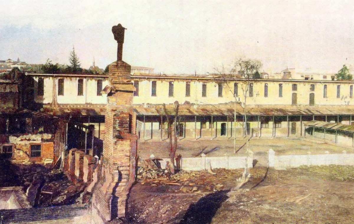 Incendio Colegio Padres Franceses 1920 — Colegio de los Sagrados Corazones de la Alameda — 1920 | Chile de Ayer