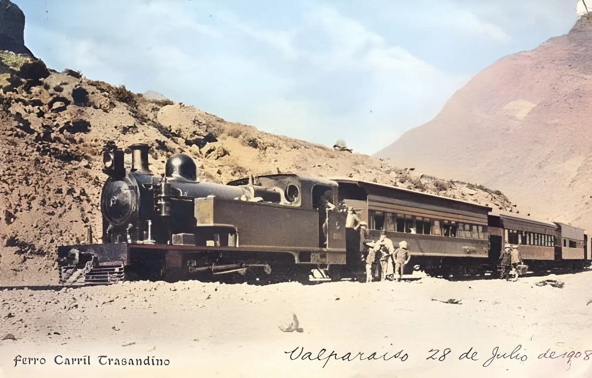 Tren del Ferrocarril Trasandino en Valparaíso — aprox. 1908–1930 | Chile de Ayer