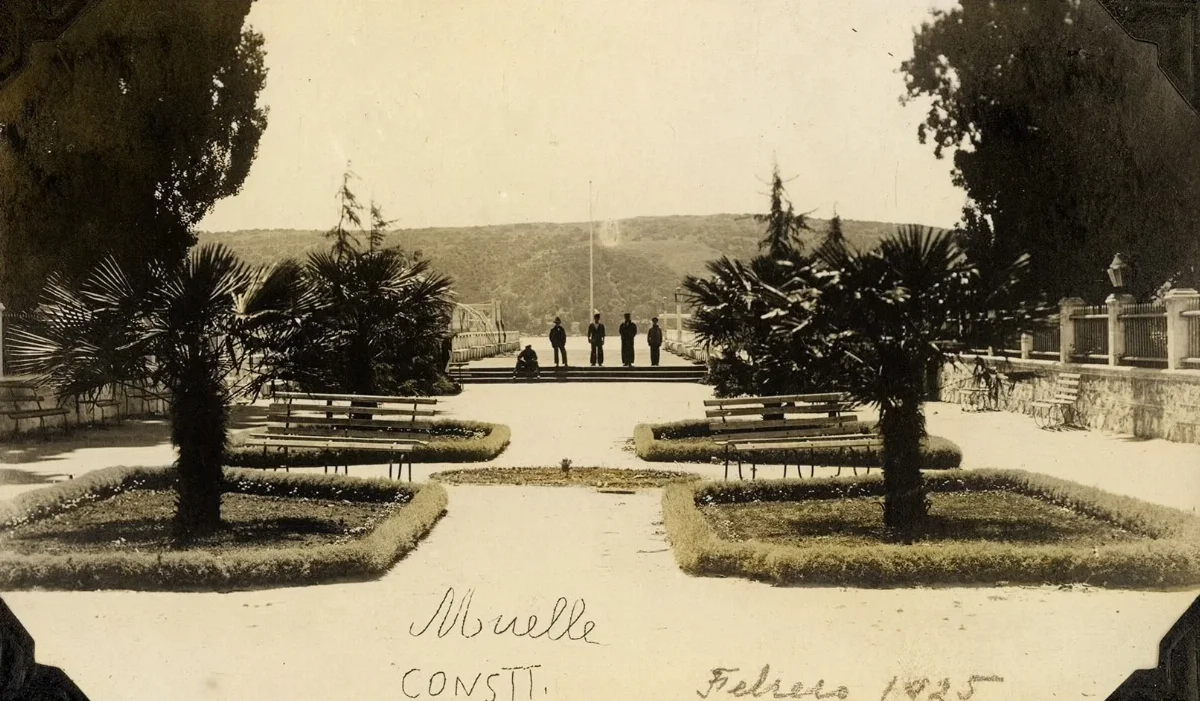Constitución en 1925 — Muelle de Constitución — 1922 | Chile de Ayer