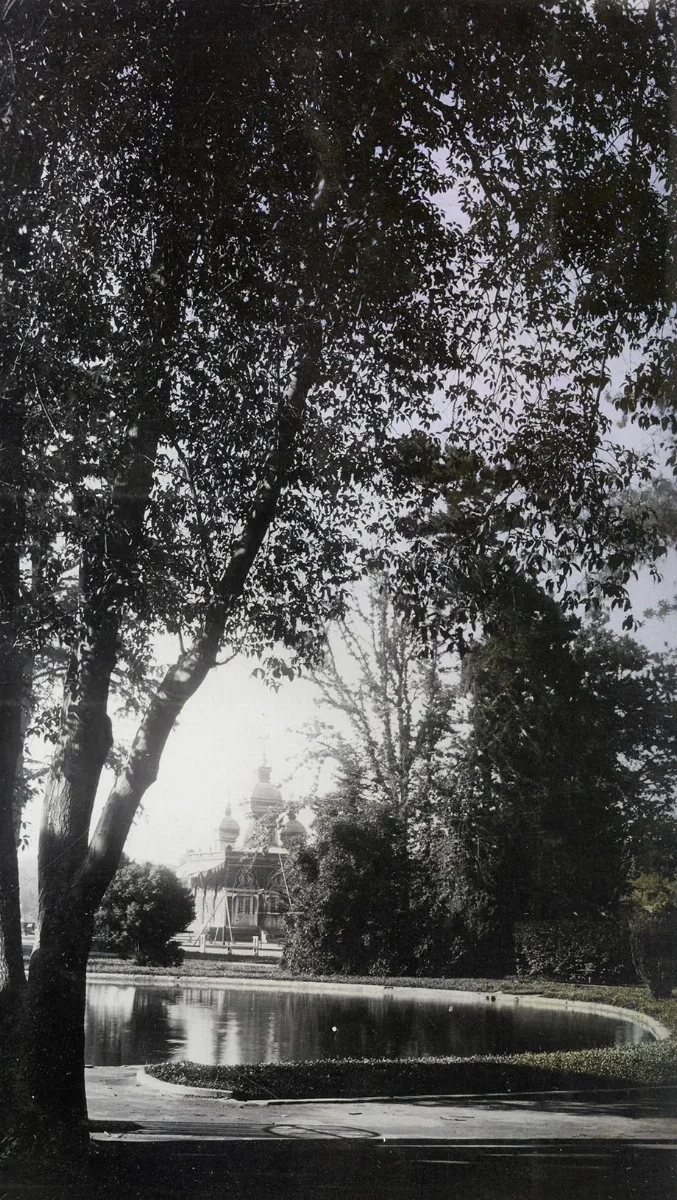 Quinta Normal C.a 1930 — Parque Quinta Normal — 1930 | Chile de Ayer
