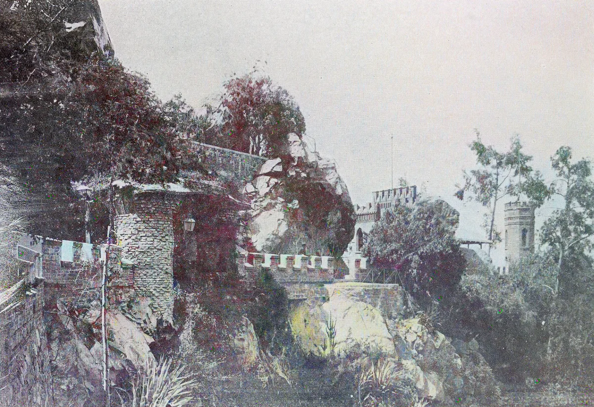 Cerro Santa Lucia 1890 — Cerro Santa Lucía — 1890 | Chile de Ayer