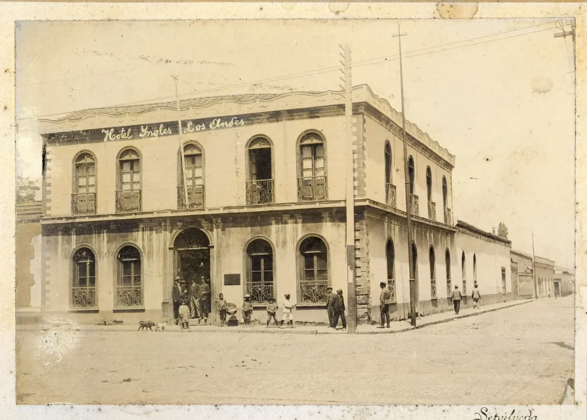 Hotel Inglés de Los Andes, ca. 1910 — 1910 | Chile de Ayer