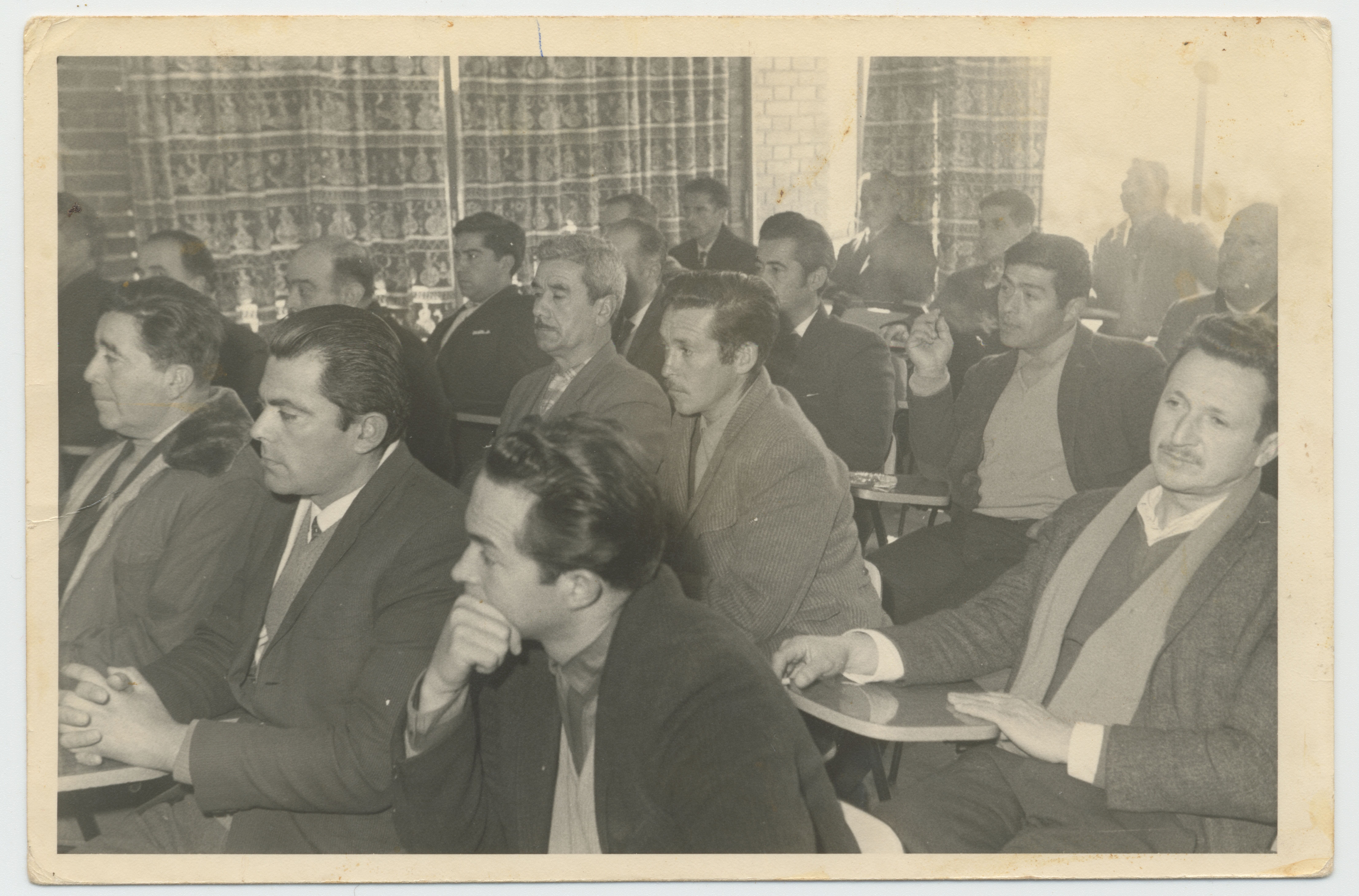 Clase de cooperativismo en la Universidad de Chile — 1967 | Chile de Ayer