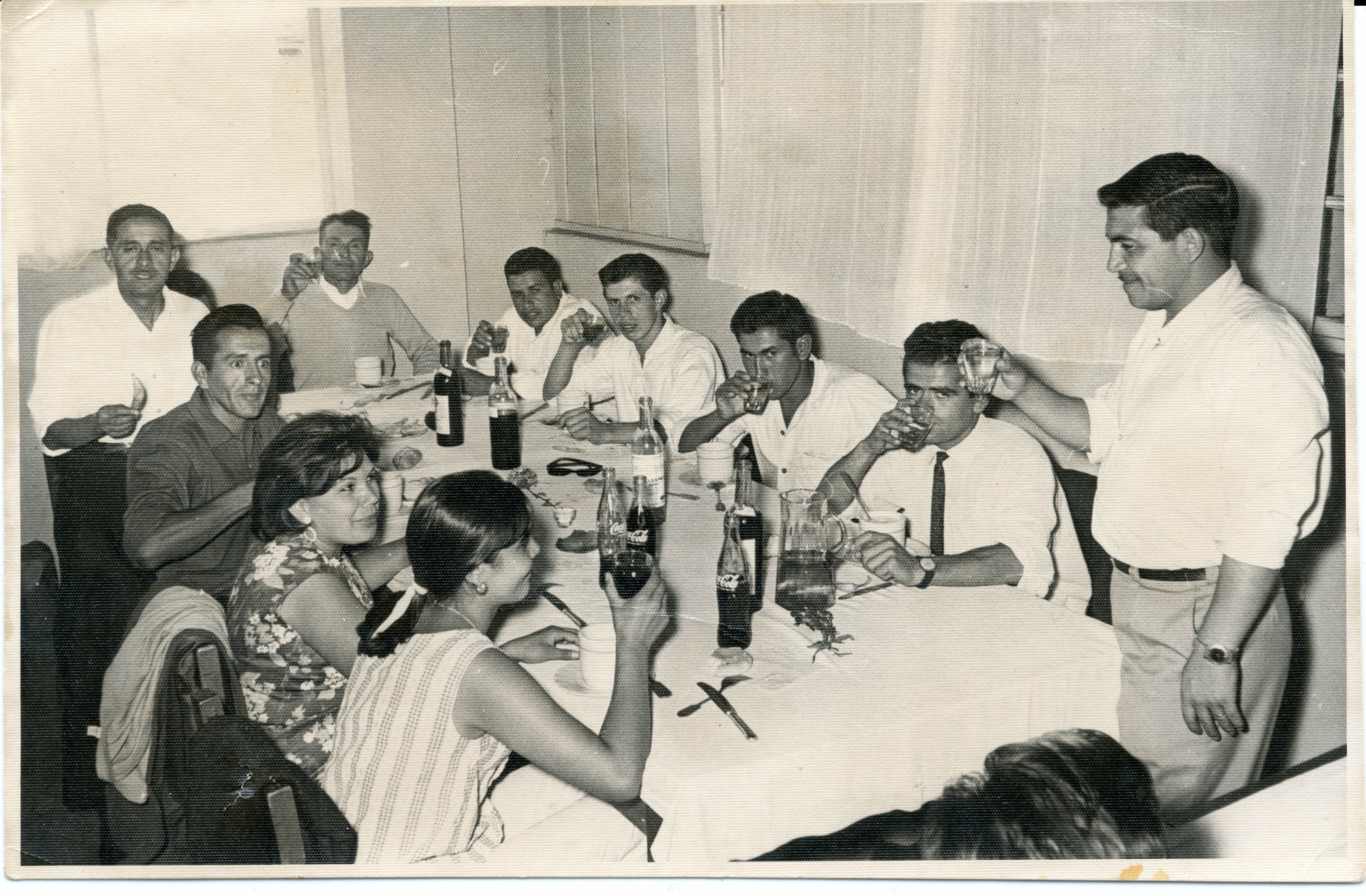 Amigos de San Vicente — Calle Larga — 1967 | Chile de Ayer