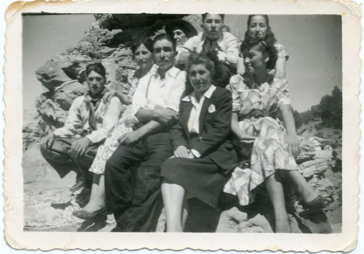 Paseo a la playa Familia Sanchez Carvajal — 1964 | Chile de Ayer