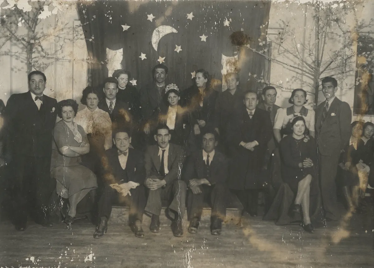 Directorio del Centro Cultural y Deprotivo San Vicente — Calle Larga — 1930 | Chile de Ayer