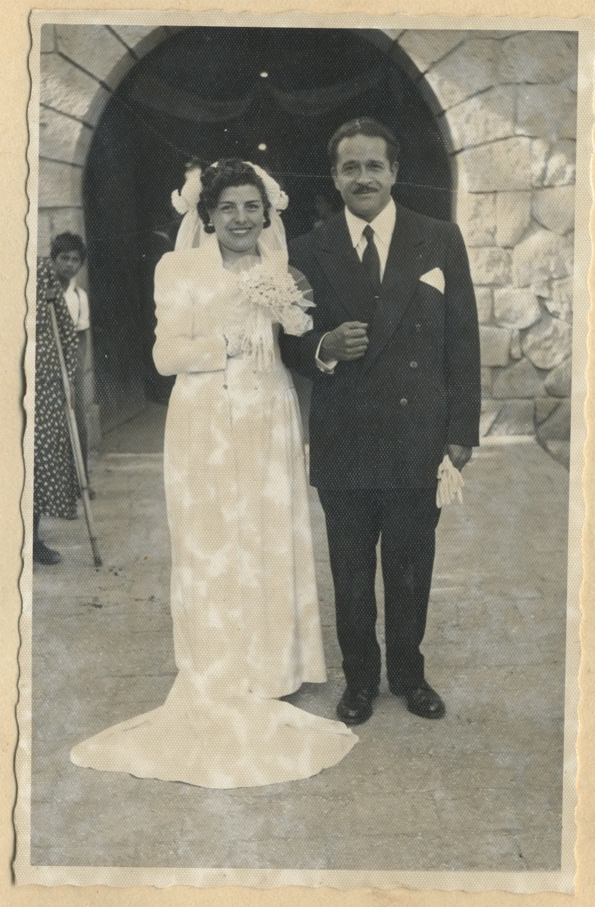 Recién casados matrimonio Contreras Vergara — Calle Larga — 1954 | Chile de Ayer