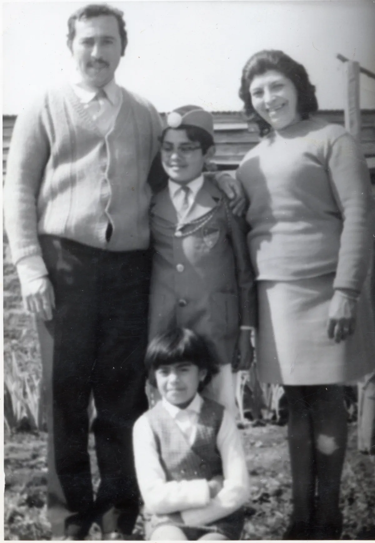 Familia con cinco integrantes, Calle Larga — Calle Larga — aprox. 1960 | Chile de Ayer