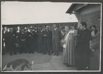 Actividad de bendición del Complejo para trabajadores de la Hacienda San Vicente — Calle Larga — 1953 | Chile de Ayer