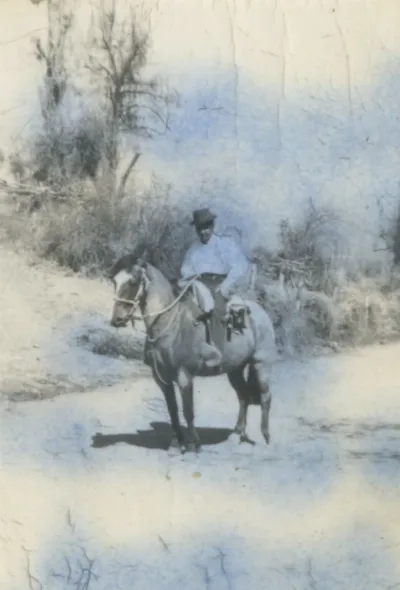 Hombre a caballo — Calle Larga — 1960 | Chile de Ayer