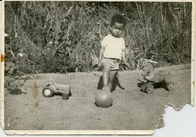 Niño Alejandro Muñóz Saliinas — Calle Larga — 1979 | Chile de Ayer