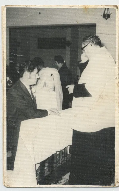 Misa de matrimonio Santibañez Salinas — Calle Larga — 1963 | Chile de Ayer