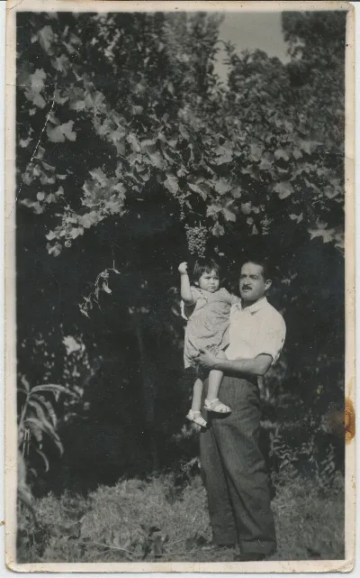 Familiares en casa de campo — Pocuro — 1944 | Chile de Ayer