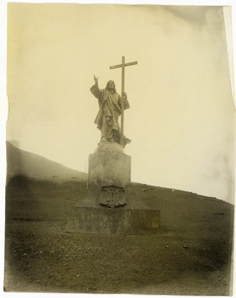 Cristo Redentor de Los Andes, ca. 1904 — Cristo Redentor de los Andes — 1904 | Chile de Ayer