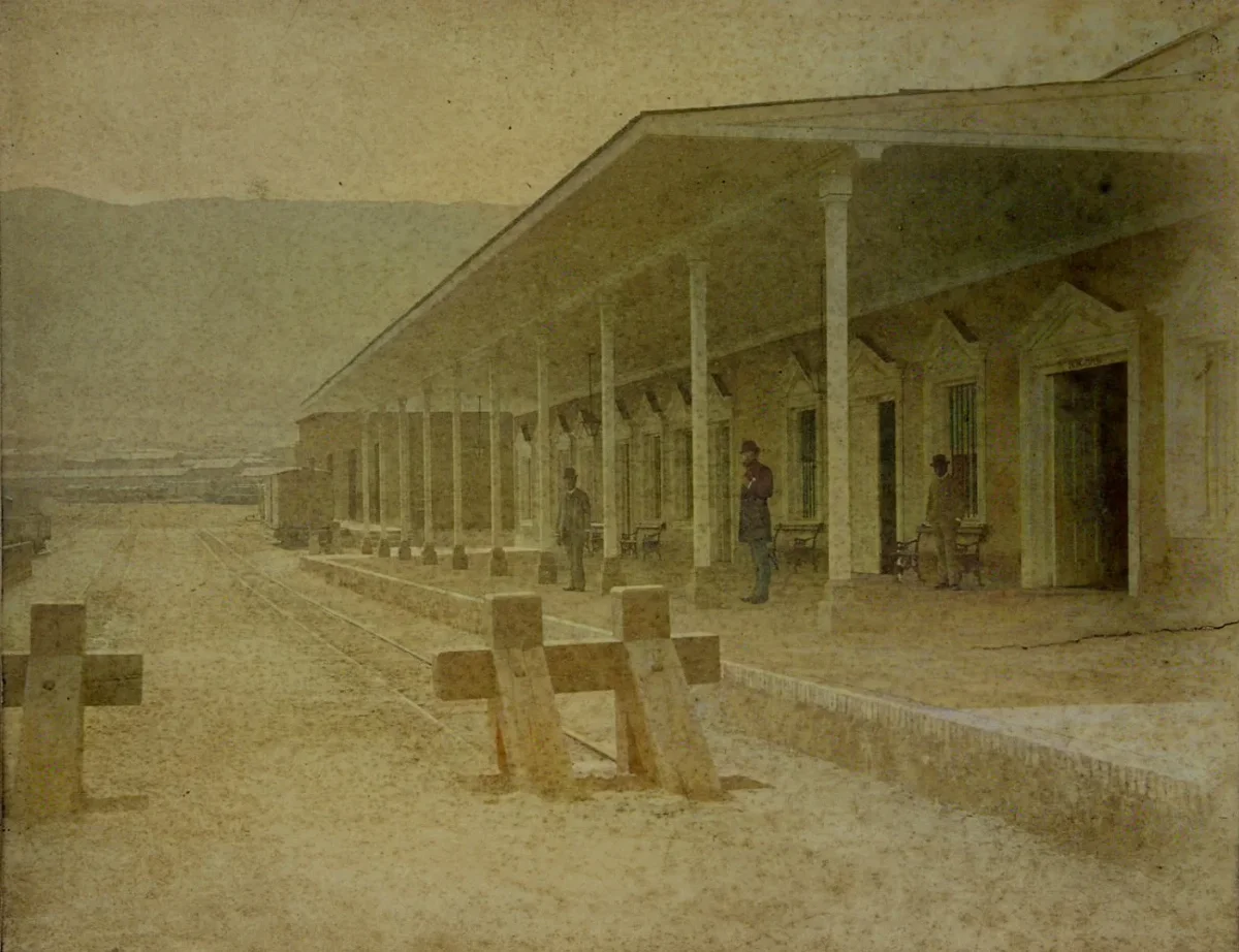 Estacion de trenes de Antofagasta, 1890 — Estación Ferrocarril Salitrero — 1890 | Chile de Ayer