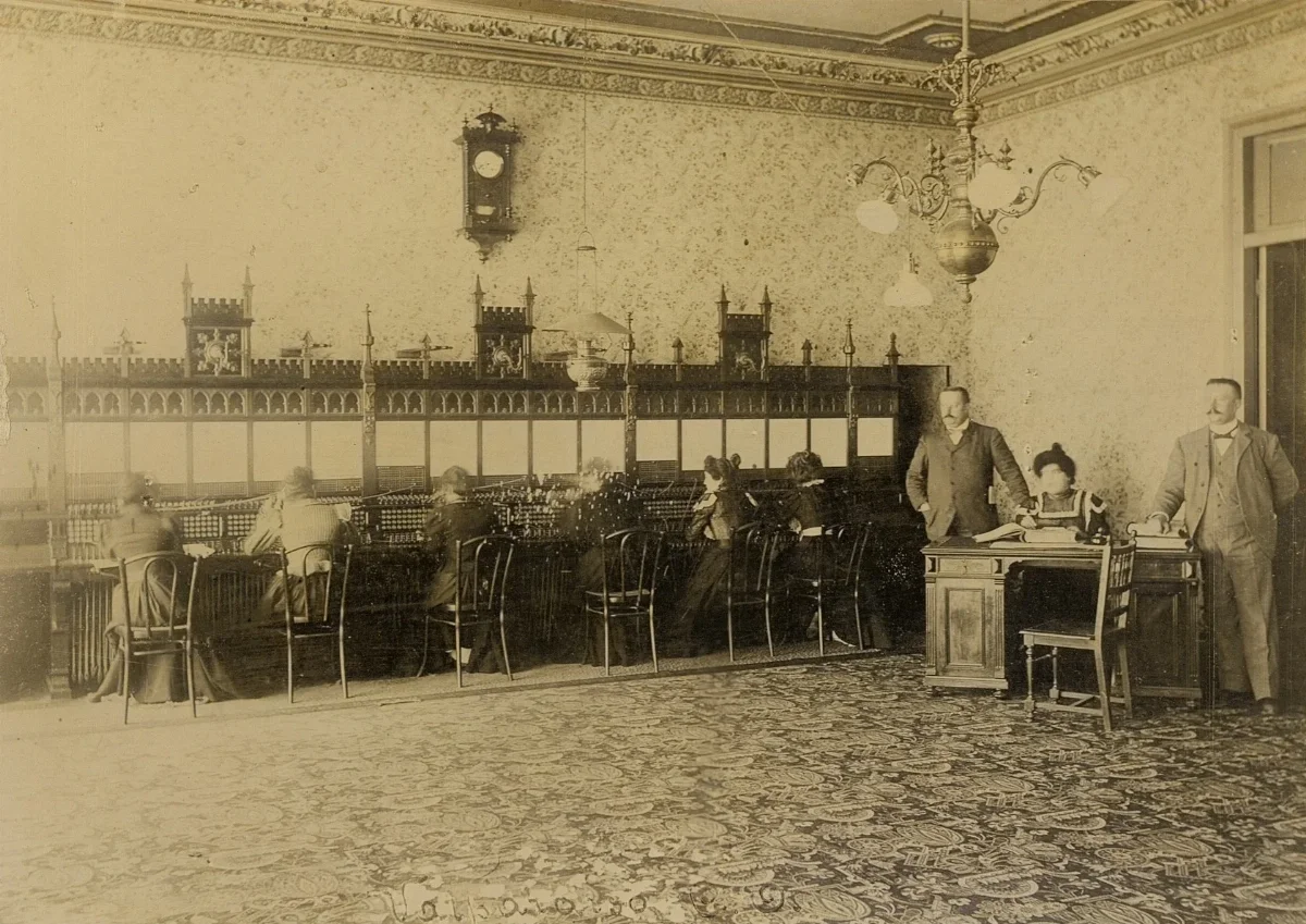 Estación telefónica de Valparaíso, 1897 — 1897 | Chile de Ayer