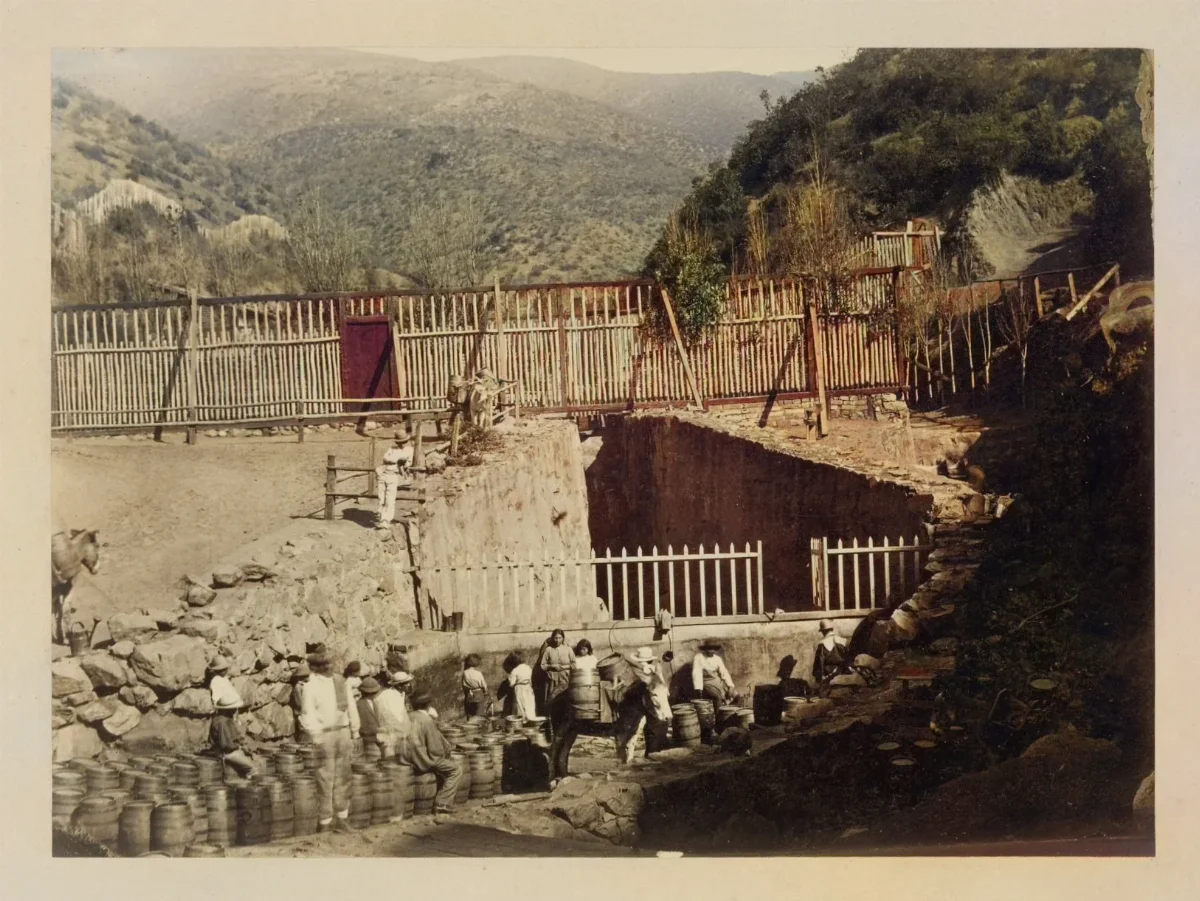 La Gran Cisterna, Valparaíso, 1868 — 1865 | Chile de Ayer