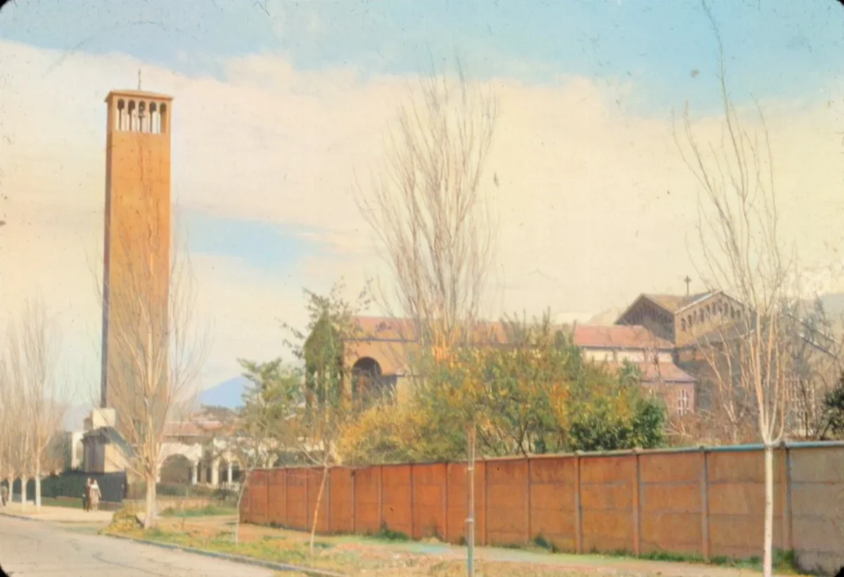 Parroquia del Sagrado Corazón de Jesús de Providencia 1959 — Parroquia del Sagrado Corazón de Jesús — 1959 | Chile de Ayer