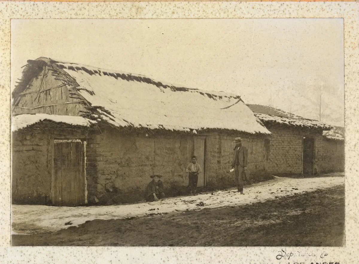 Rancho campesino, ca. 1900 - 1910 — 1910 | Chile de Ayer